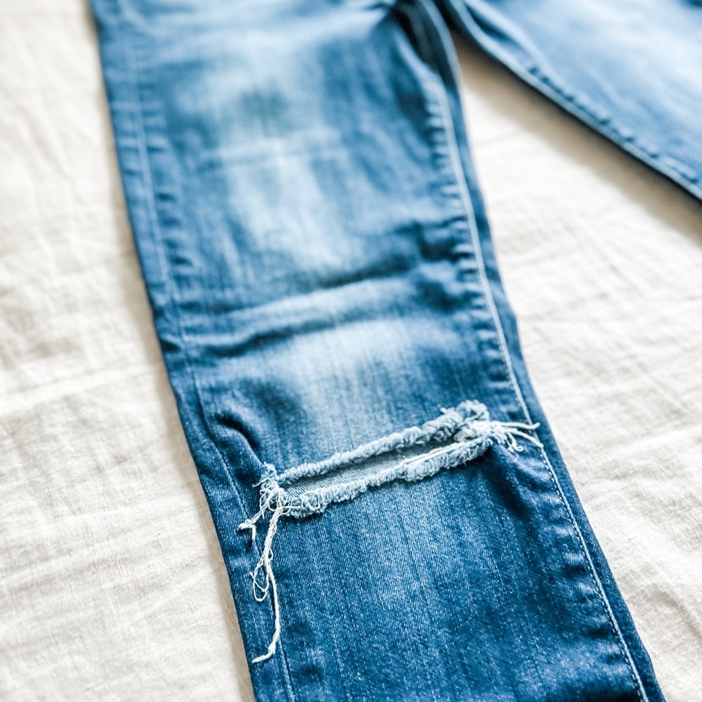 PAIGE Skyline Ankle Peg Jeans, Size 28 - Picture 4 of 8